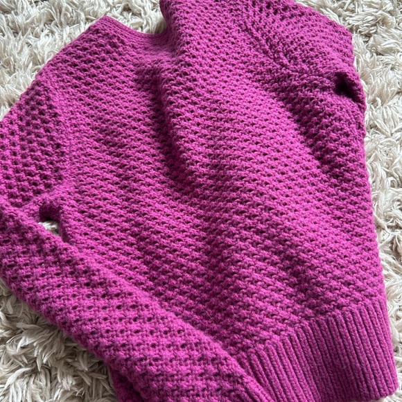 ☀️3/$25 L.L Bean Wool Angora Rabbit Hair Bobble Knit Cardigan Sweater m fuschia - Picture 4 of 5